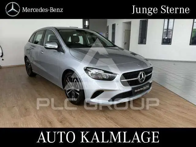 2025 Mercedes Benz B 180