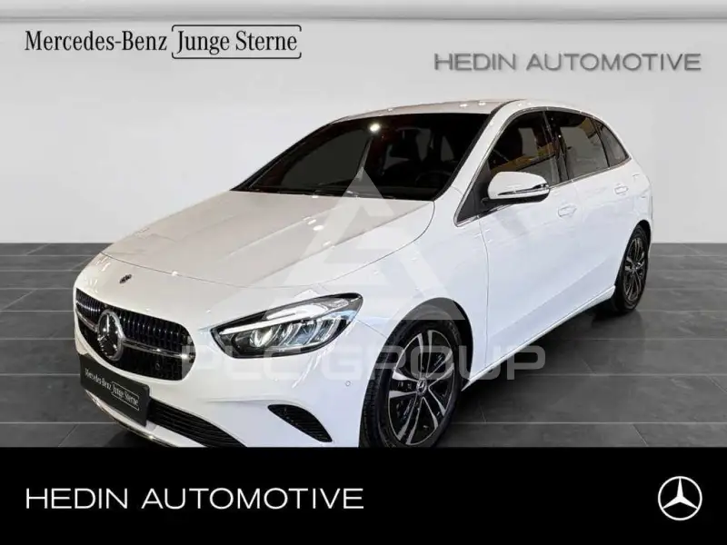 2025 Mercedes Benz B 220