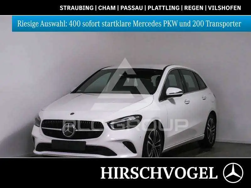 2025 Mercedes Benz B 220