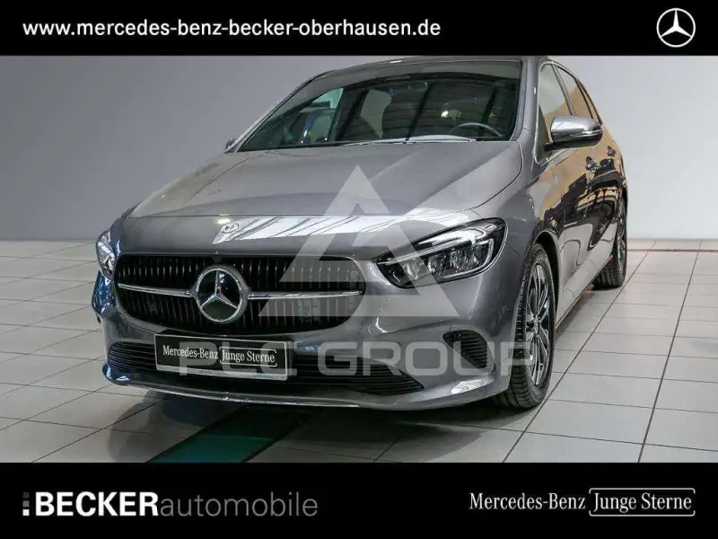 2025 Mercedes Benz B 220