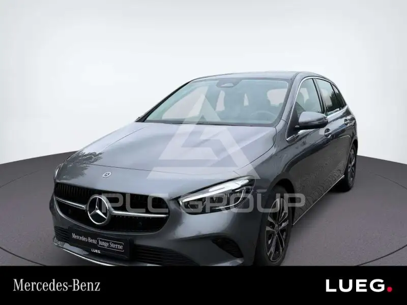 2025 Mercedes Benz B 220