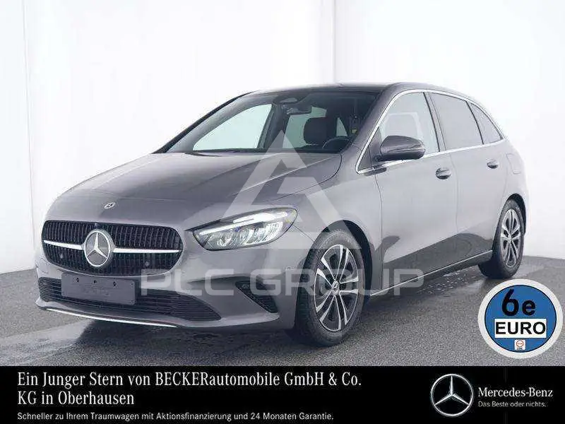 2025 Mercedes Benz B 220