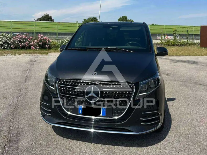 2025 Mercedes Benz V
