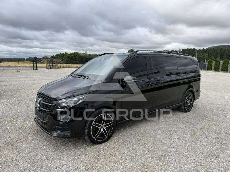 2025 Mercedes Benz V