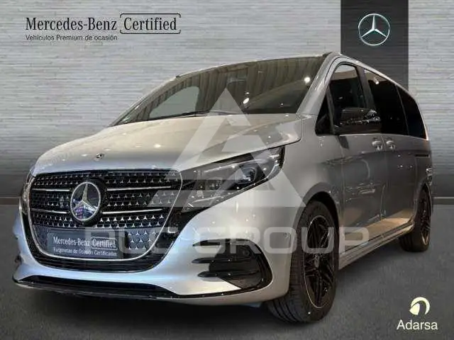 2025 Mercedes Benz V