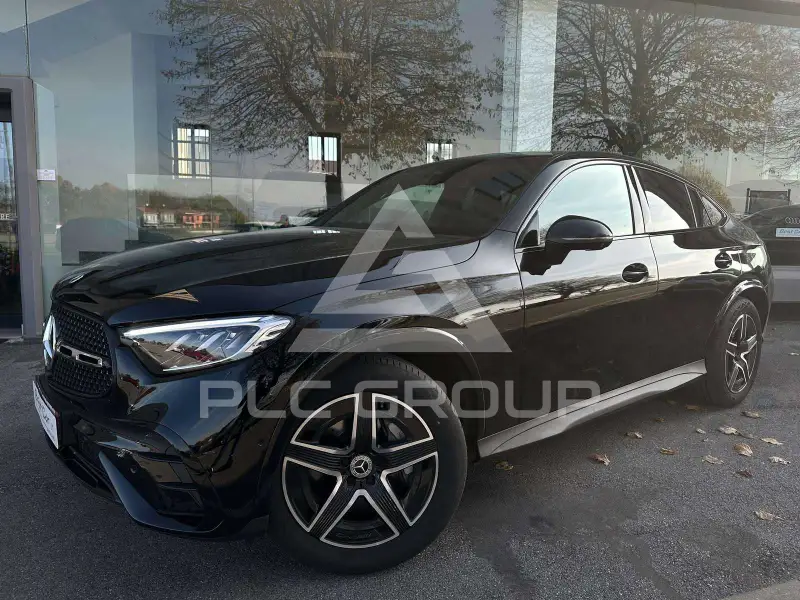 2025 Mercedes Benz GLC 220