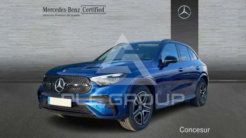 2025 Mercedes Benz GLC 220