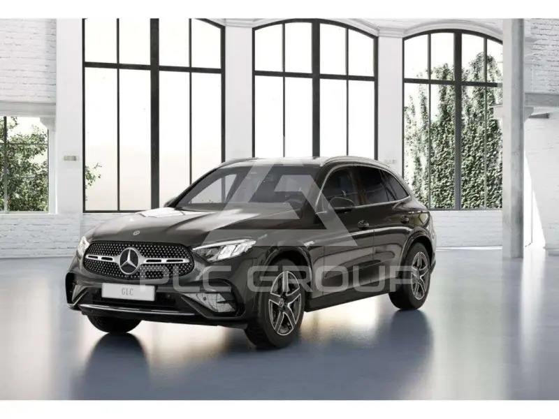 2025 Mercedes Benz GLC 220