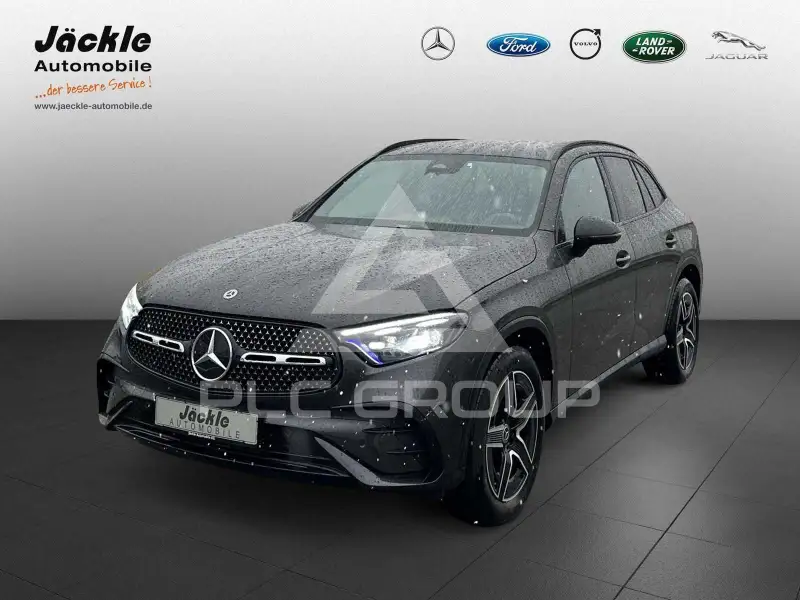 2025 Mercedes Benz GLC 220