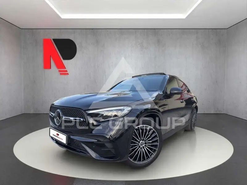 2025 Mercedes Benz GLC 220