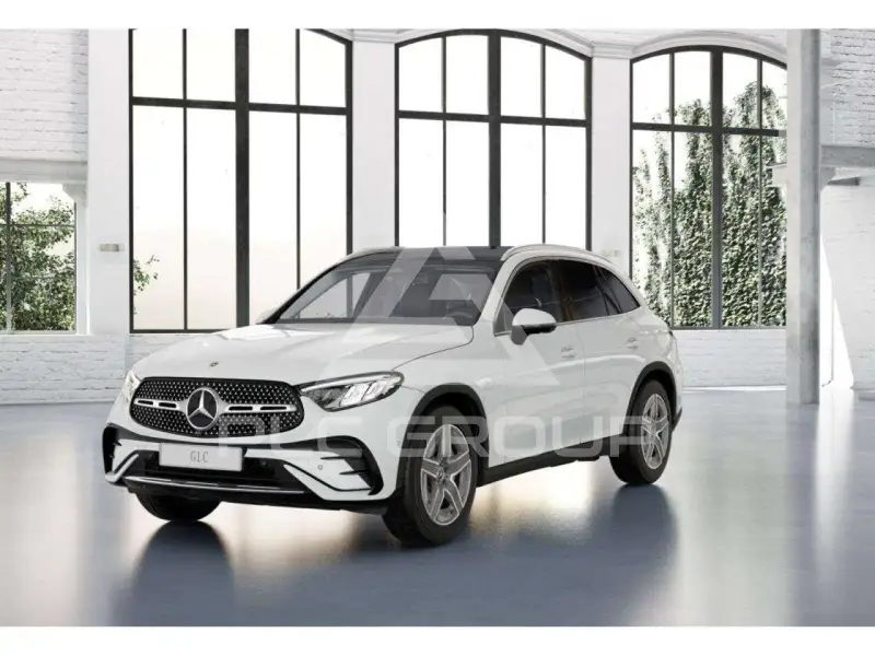2025 Mercedes Benz GLC 220