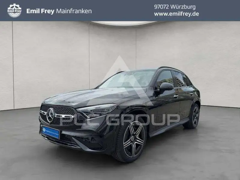 2025 Mercedes Benz GLC 220