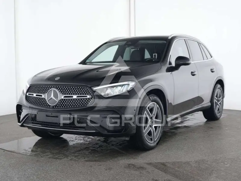 2025 Mercedes Benz GLC 220