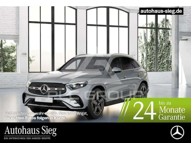 2025 Mercedes Benz GLC 220