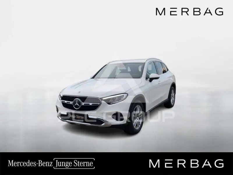 2025 Mercedes Benz GLC 220