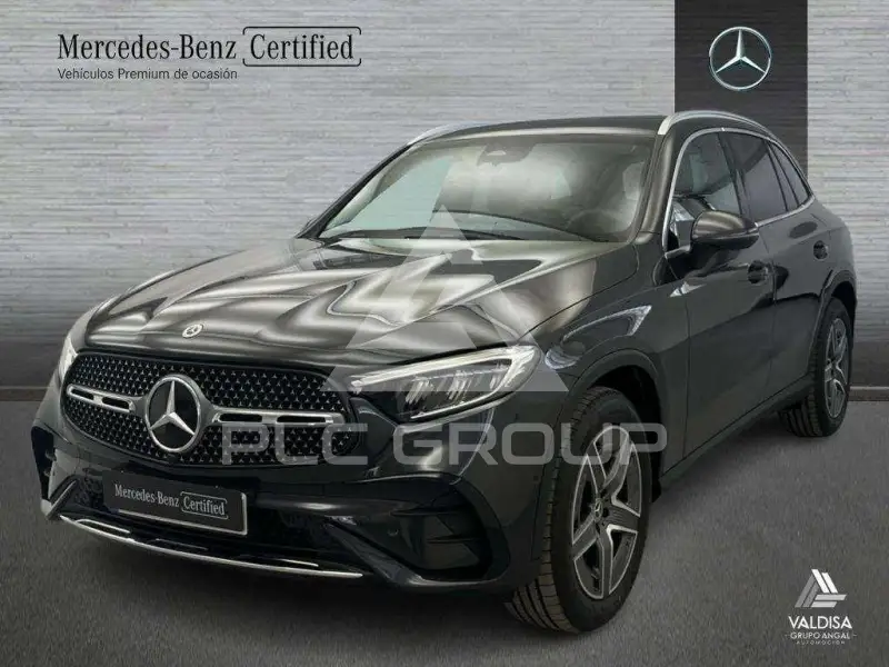 2025 Mercedes Benz GLC 220