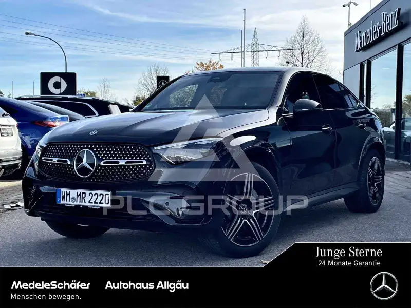 2025 Mercedes Benz GLC 220