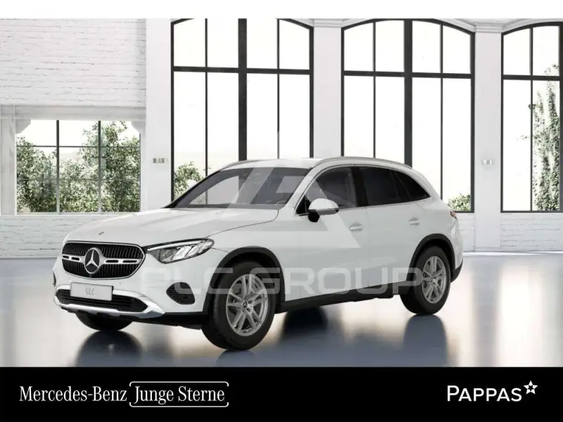 2025 Mercedes Benz GLC 220