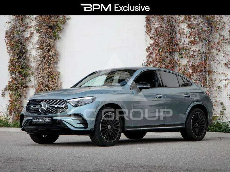 2025 Mercedes Benz GLC 220