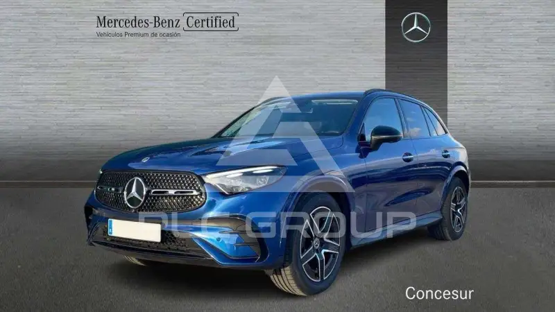 2025 Mercedes Benz GLC 220