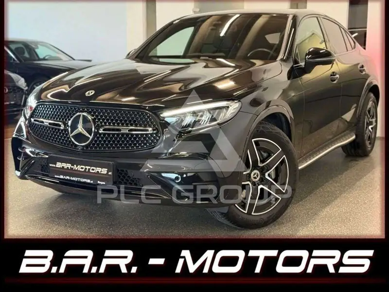 2025 Mercedes Benz GLC 220