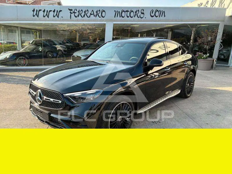 2025 Mercedes Benz GLC 220
