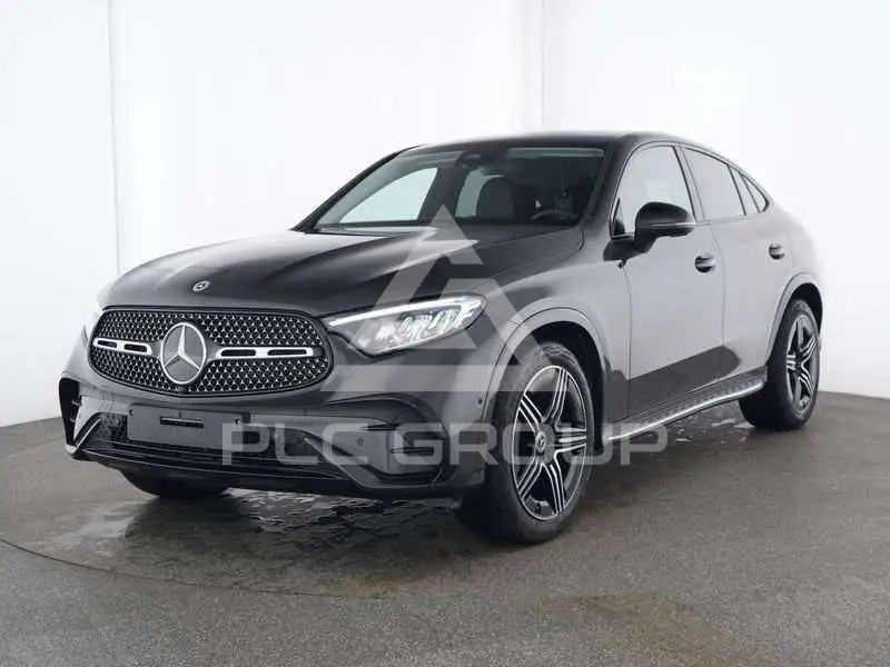2025 Mercedes Benz GLC 220