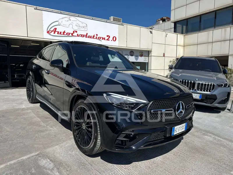 2025 Mercedes Benz GLC 220