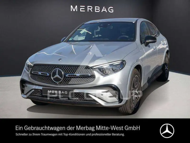 2025 Mercedes Benz GLC 220