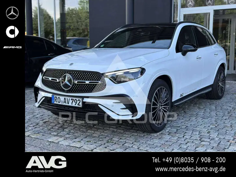 2025 Mercedes Benz GLC 220