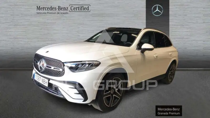 2025 Mercedes Benz GLC 220