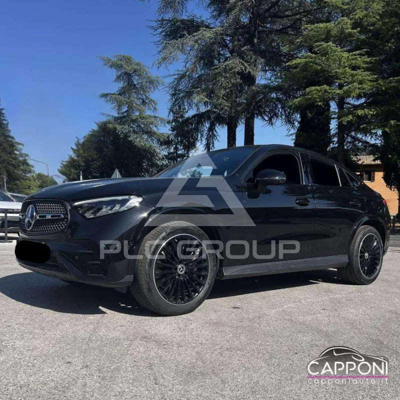 2025 Mercedes Benz GLC 220