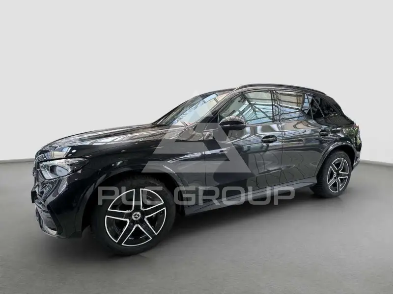 2025 Mercedes Benz GLC 220