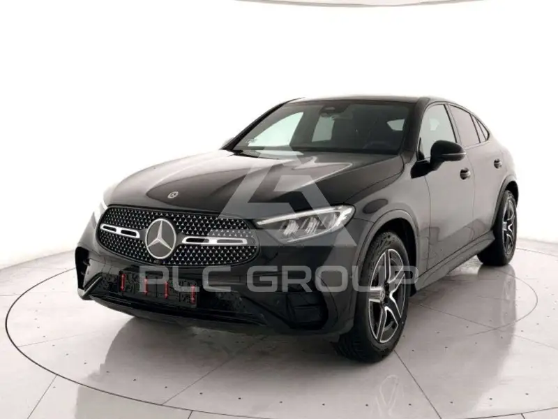 2025 Mercedes Benz GLC 220