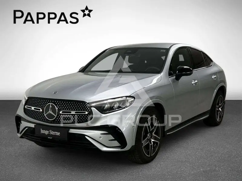 2025 Mercedes Benz GLC 220