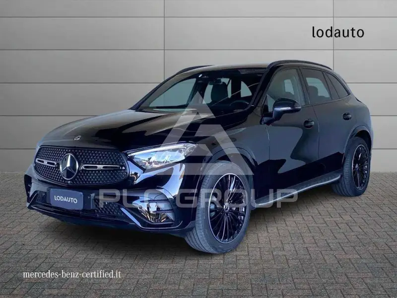 2025 Mercedes Benz GLC 220