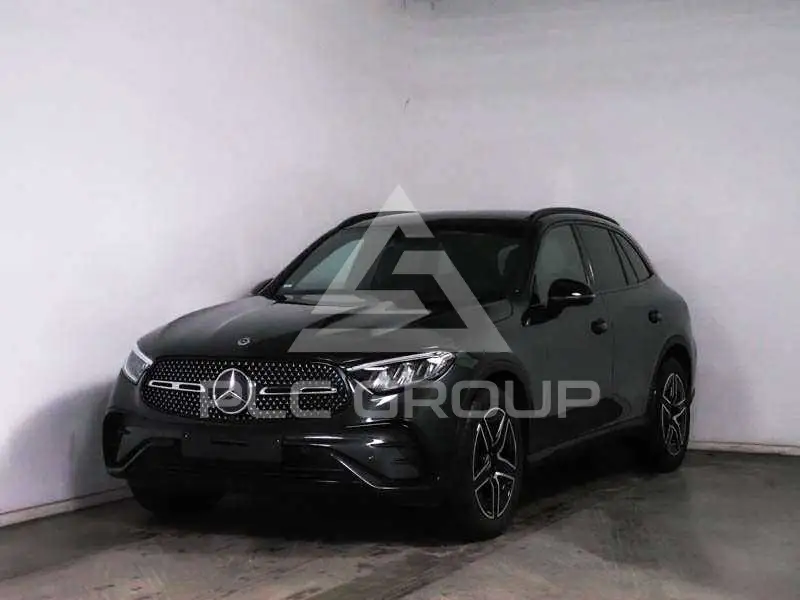 2025 Mercedes Benz GLC 220