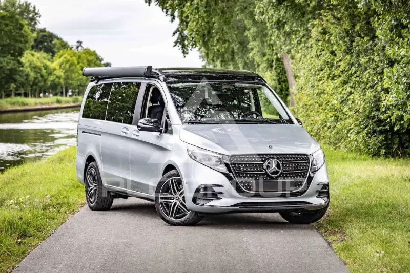 2025 Mercedes Benz Unknown