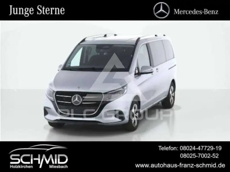 2025 Mercedes Benz V 300