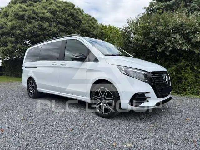 2025 Mercedes Benz V 300