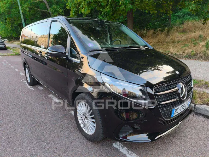 2025 Mercedes Benz V 300