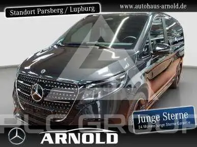 2025 Mercedes Benz V 300