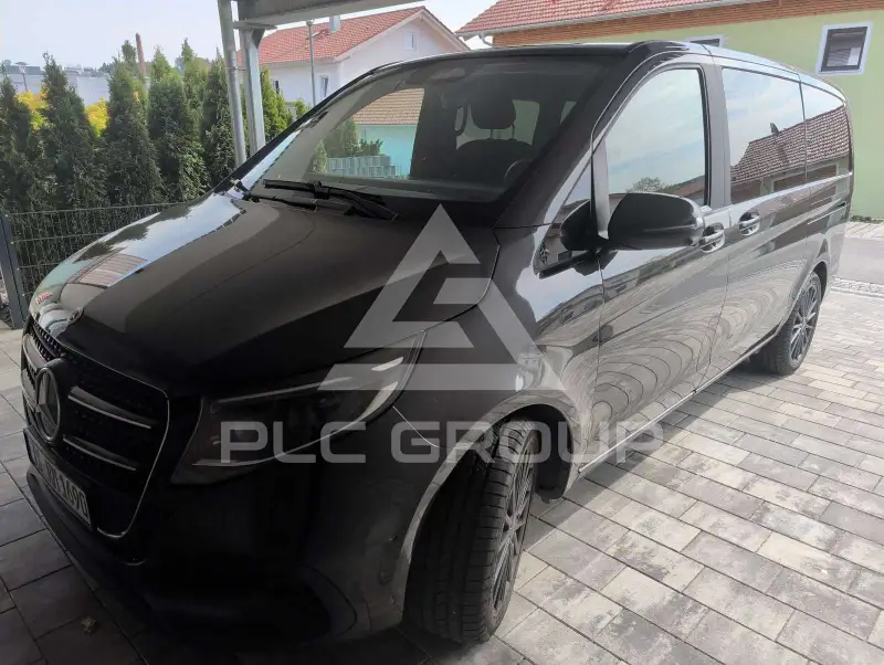 2025 Mercedes Benz V 300
