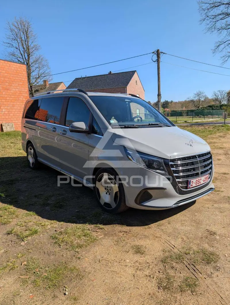 2025 Mercedes Benz V 300