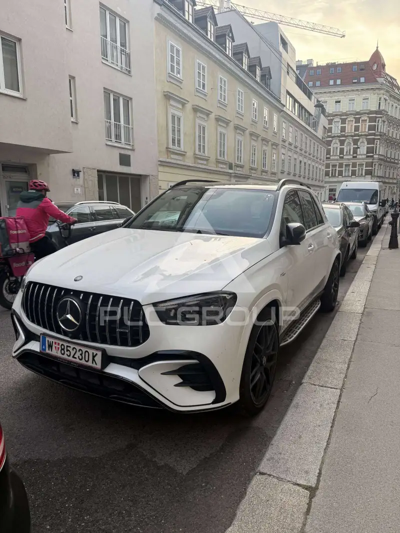 2025 Mercedes Benz GLE 53 AMG