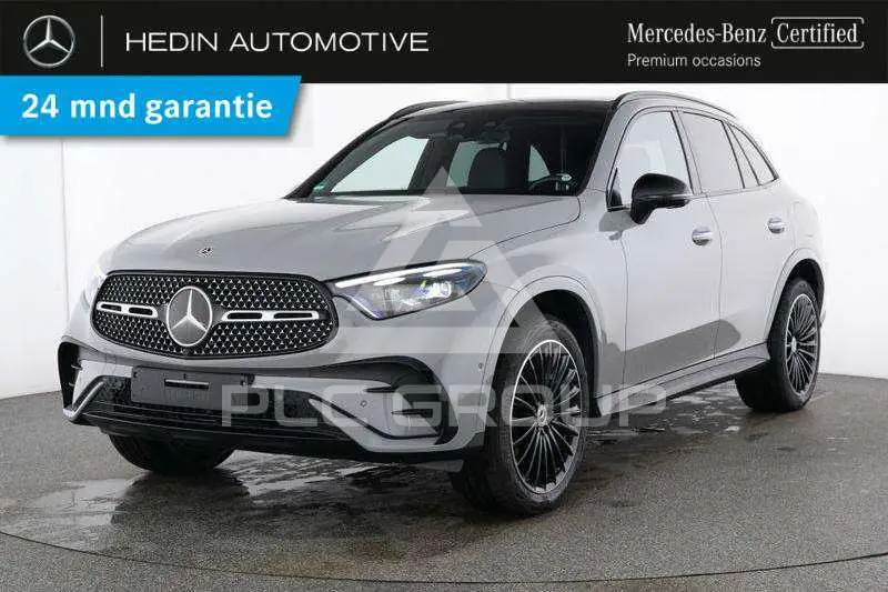 2025 Mercedes Benz GLC 400