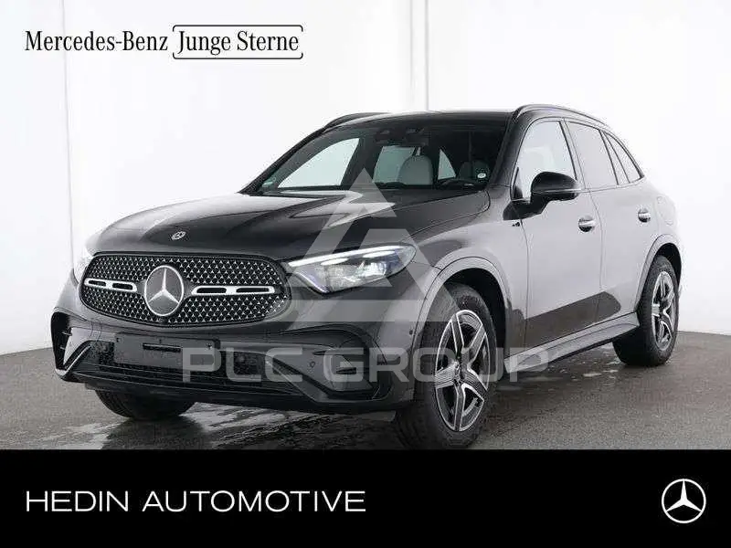 2025 Mercedes Benz GLC 400
