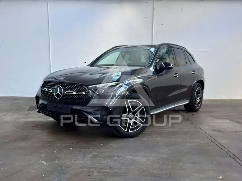 2025 Mercedes Benz GLC 400