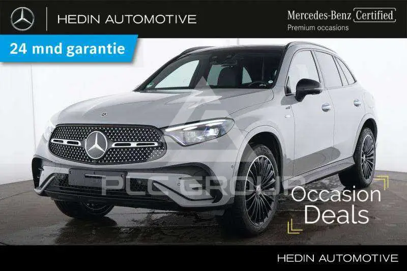 2025 Mercedes Benz GLC 400