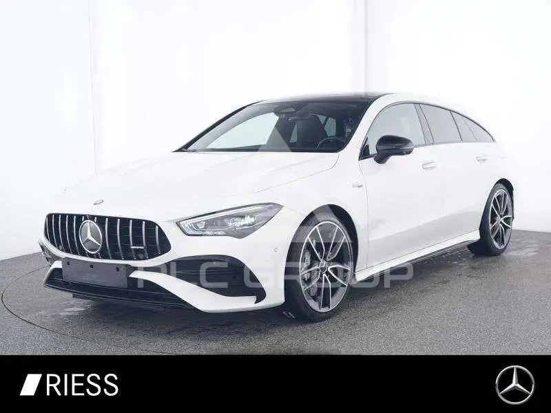2025 Mercedes Benz CLA 35 AMG